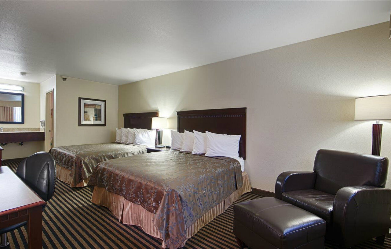 Best Western Marina State Beach Dış mekan fotoğraf